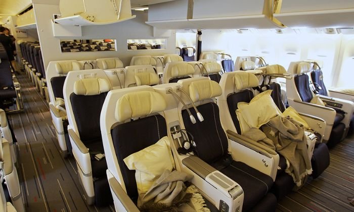 air france premium economy 777 200