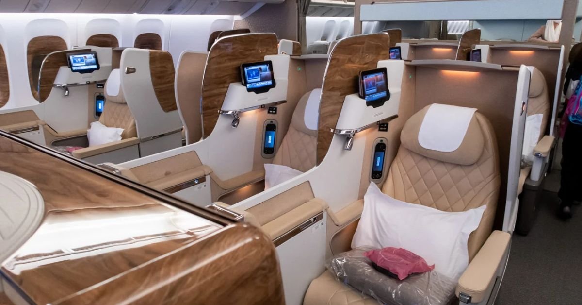 Business Class vs First Class